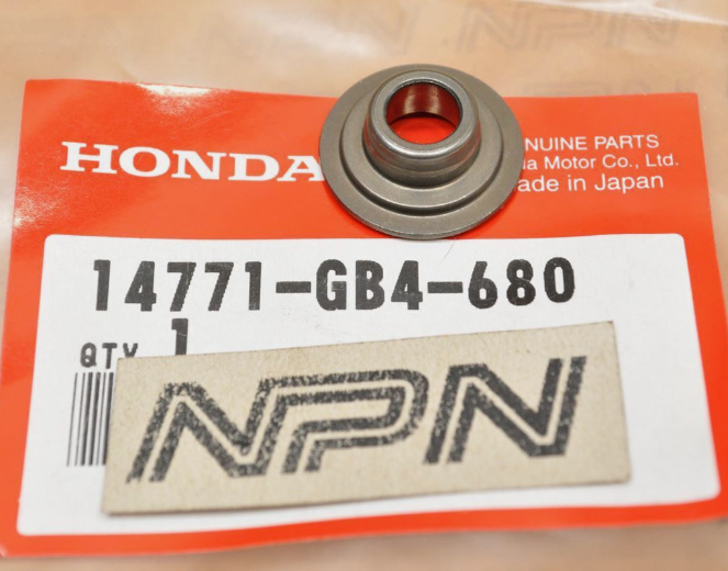 10. 14771-GB4-680 RETENEDOR, RESORTE DE VALVULA